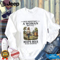 Bee Keeper Woman Never Underestimate Keeps Bees 70s Shirt