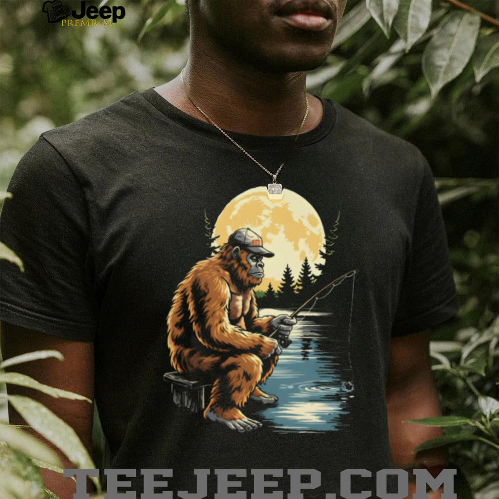 Bigfoot Fishing by the Lake Under Full Moon Relaxing T Shirt