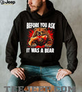 Funny Angry Bear Eating Leg Humorous Sarcastic Animal Lover Vintage Men T Shirt