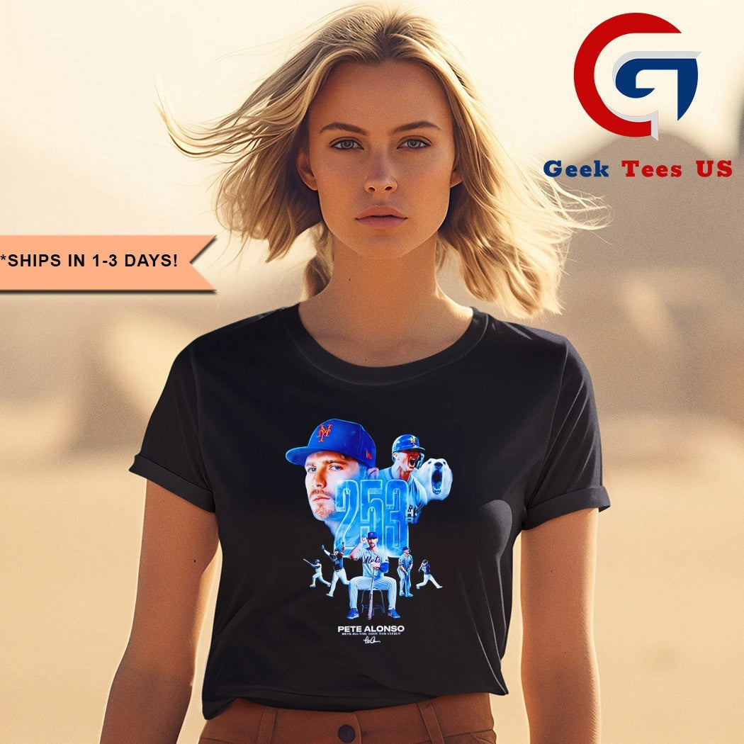 Pete Alonso Hits Home Run 253 poster shirt