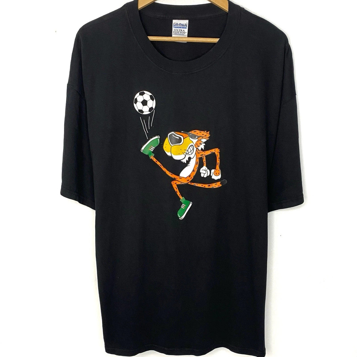 Vintage Chester Cheetah Cheetos T Shirt Soccer Snack Mascot Graphic Tee Size XXL