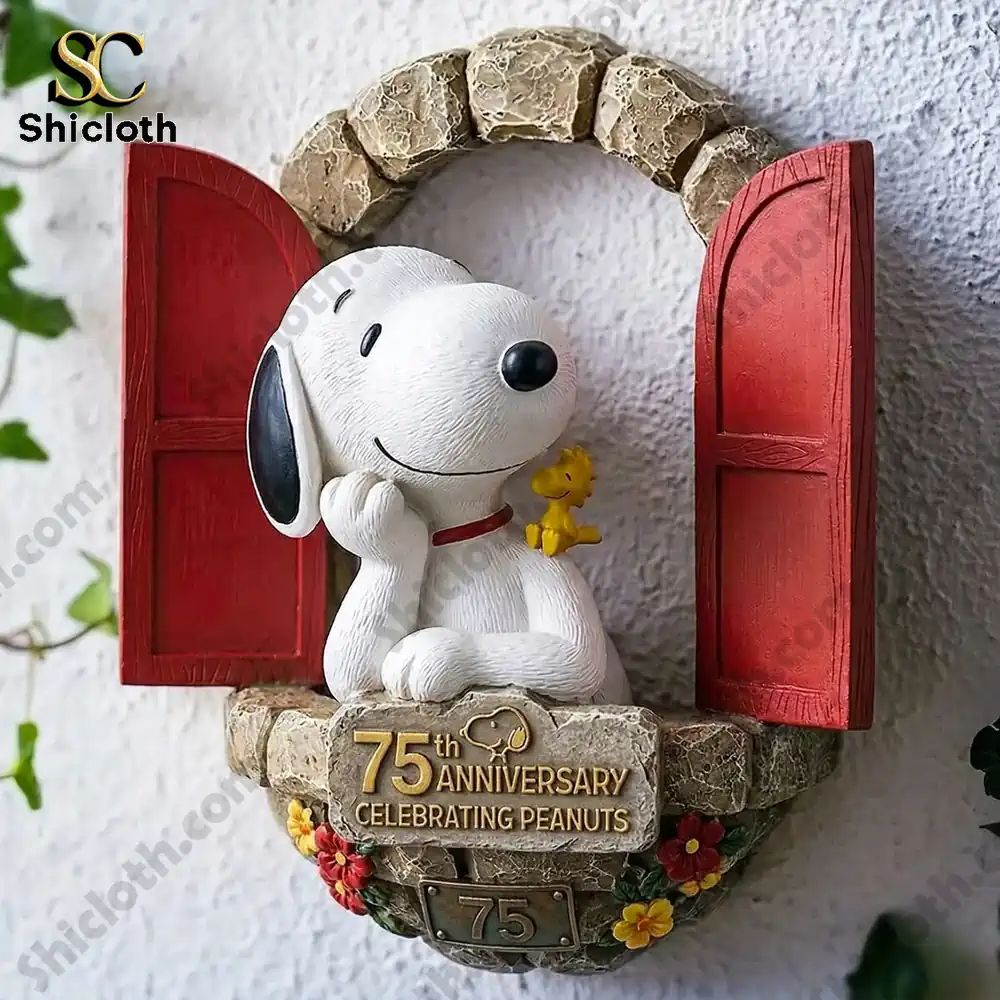 Peanuts 75th Anniversary 3D Figure Decor Wall